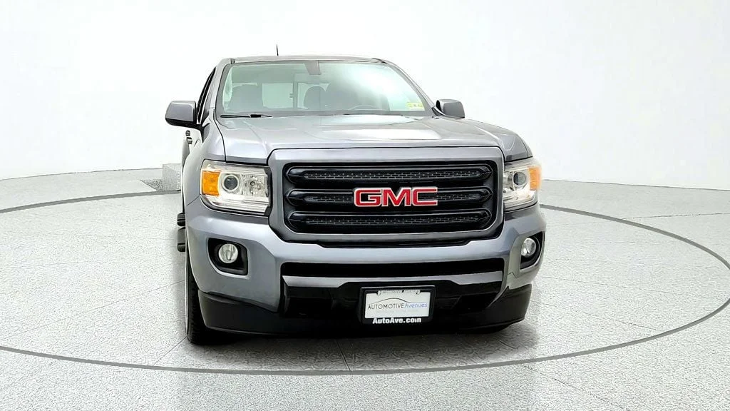 Used 2019 Satin Steel Metallic GMC 4WD Crew Cab 128.3