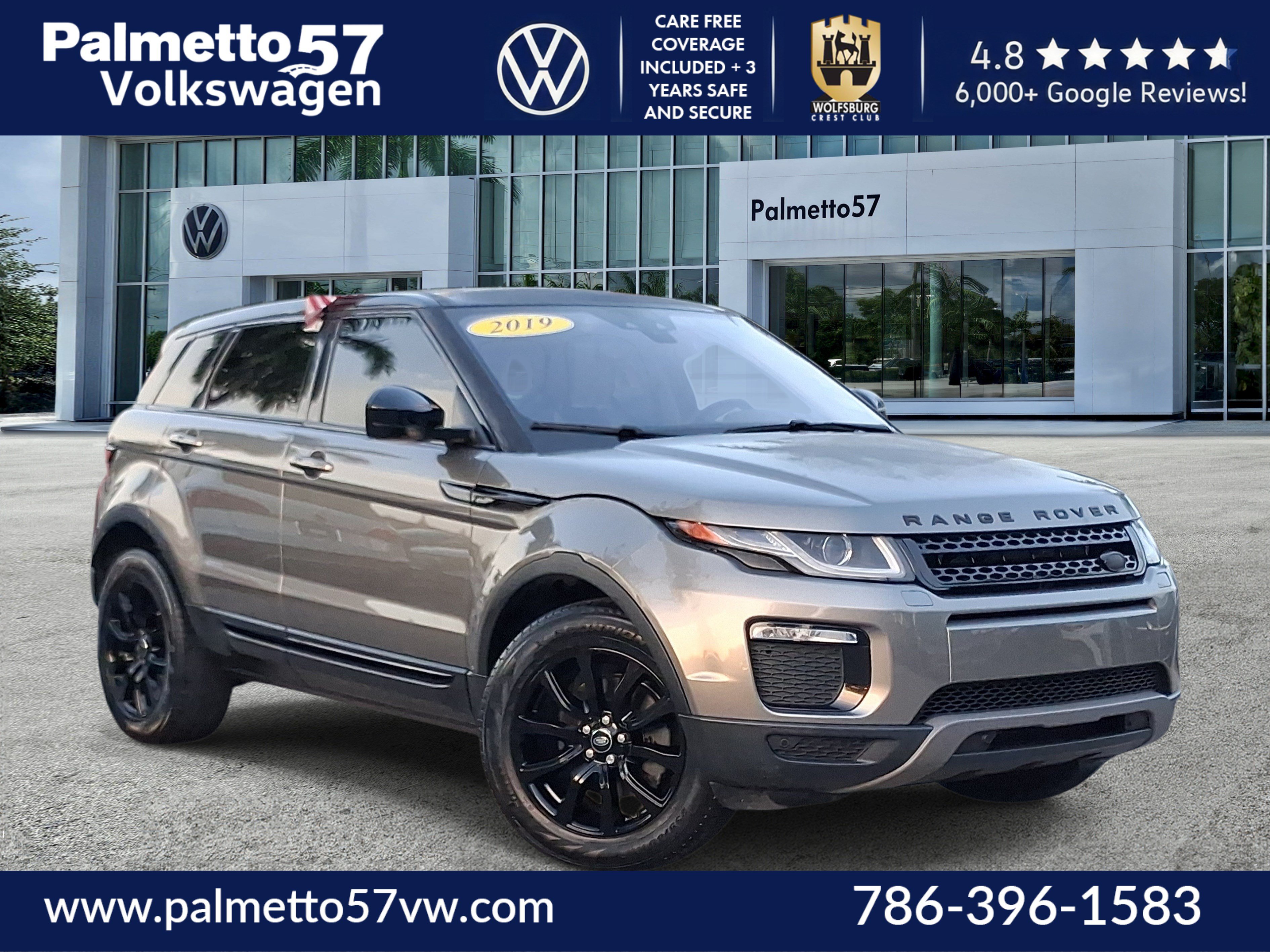Used 2019  Land Rover SE image 1