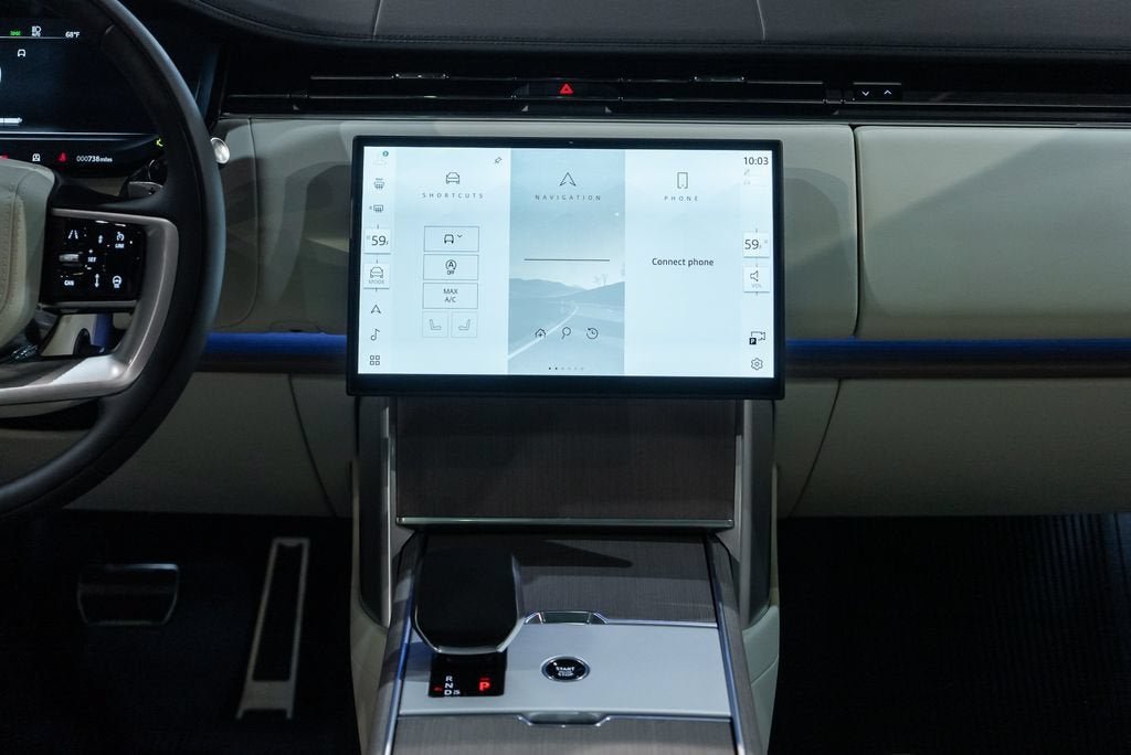 Used 2025 Fuji White Land Rover SE image 29