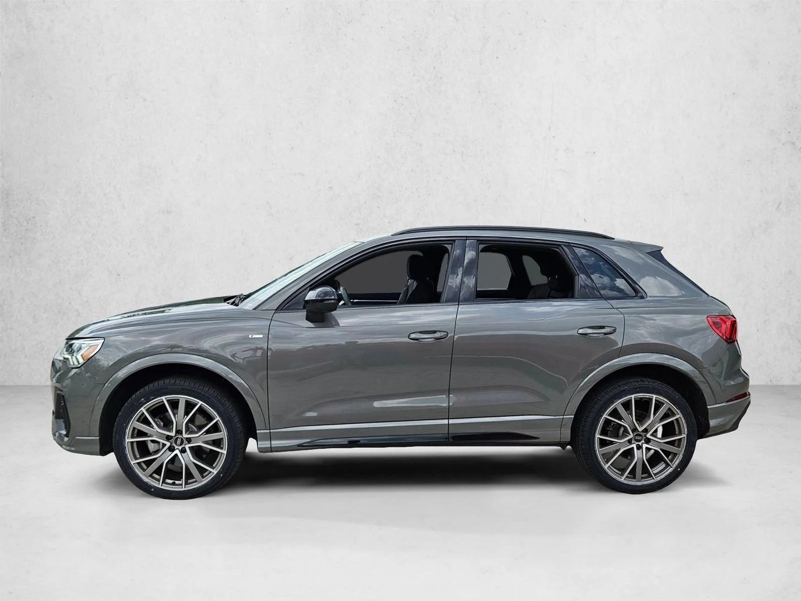 Used 2025 Chronos Gray Metal Audi S line Premium Plus image 6