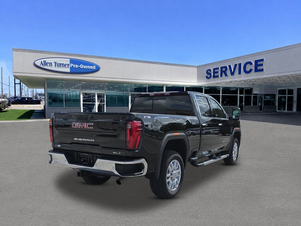 Used 2024 Onyx Black GMC SLT image 8