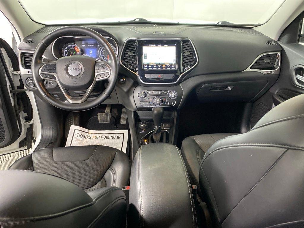 Used 2019 Bright White Clearcoat Jeep Limited image 27