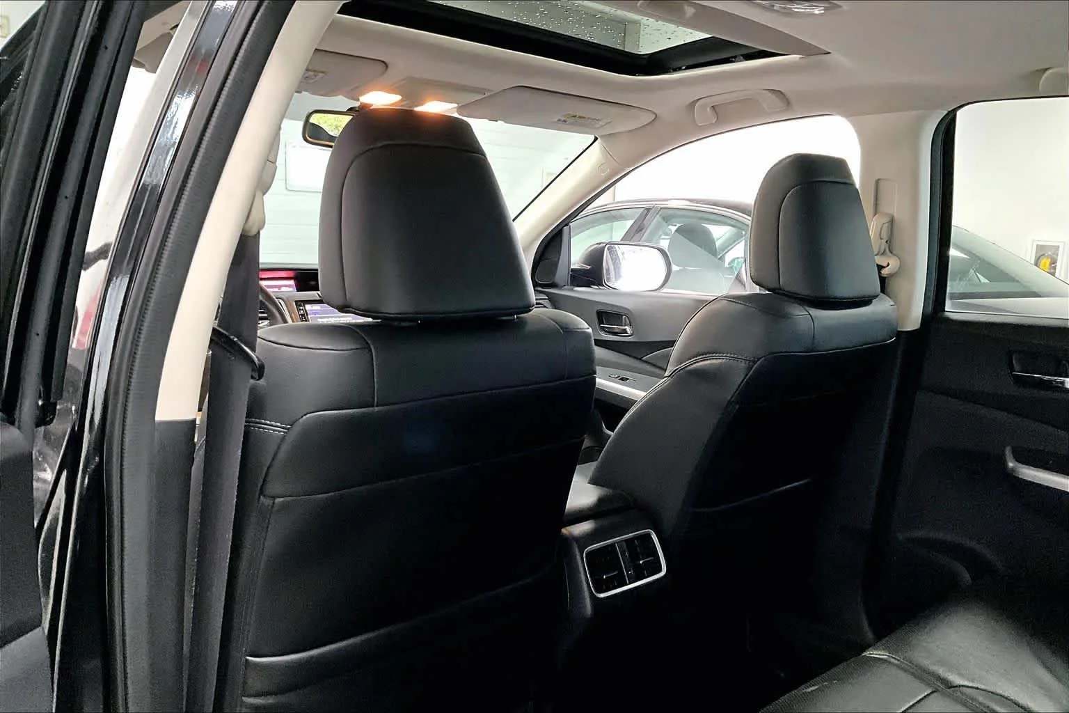Used 2016 Black Honda EX-L image 10
