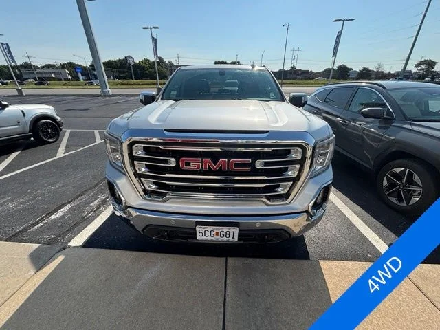 Used 2022 Quicksilver Metallic GMC SLT image 2