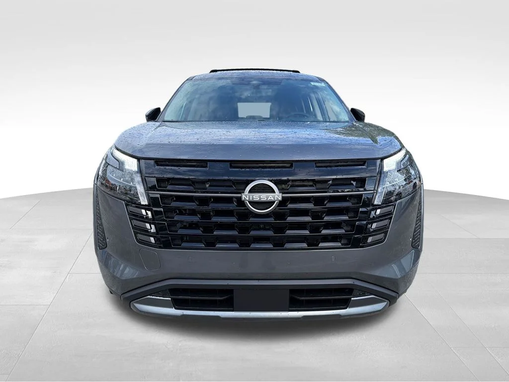 New 2026 Gray Nissan Platinum image 2