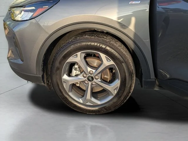 Used 2025 Gray Ford ST-Line image 32