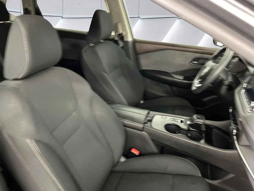 Used 2023 Gray Nissan S image 14