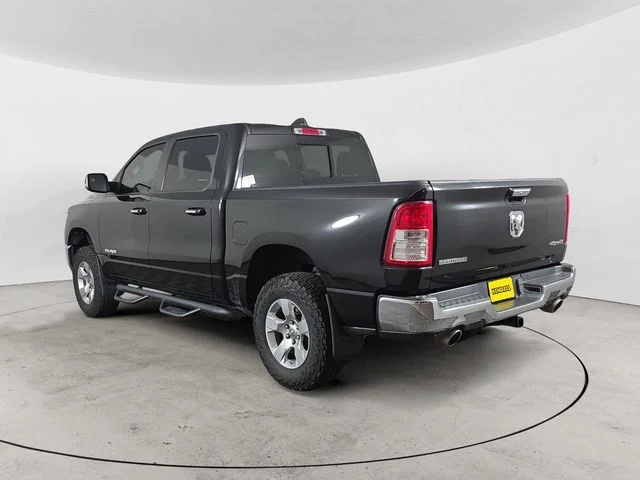 Used 2019 Diamond Black Ram Big Horn/Lone Star image 3