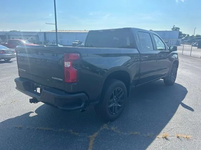 Used 2024 Black Chevrolet Custom image 4