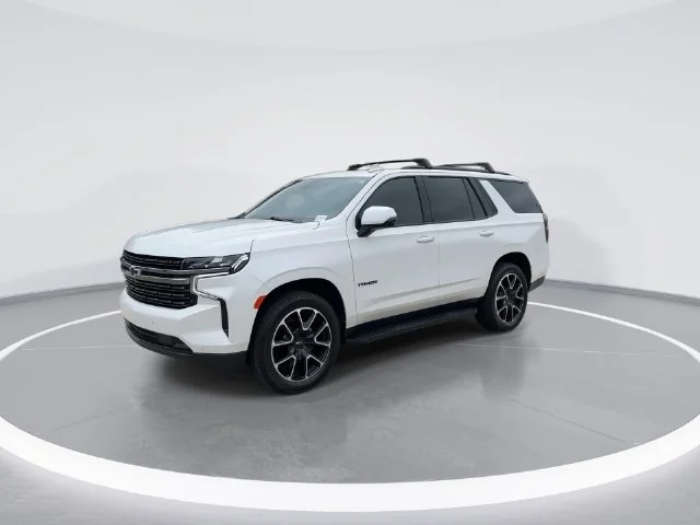 Used 2022 Beige Chevrolet RST image 3