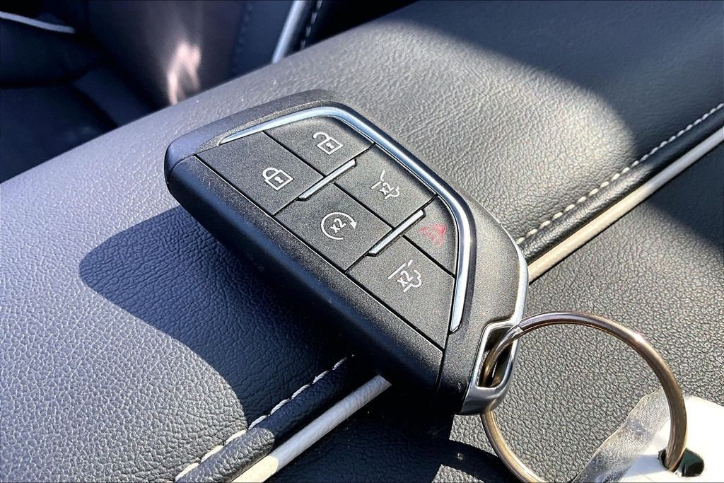 Used 2026 Silver Cadillac Sport image 10