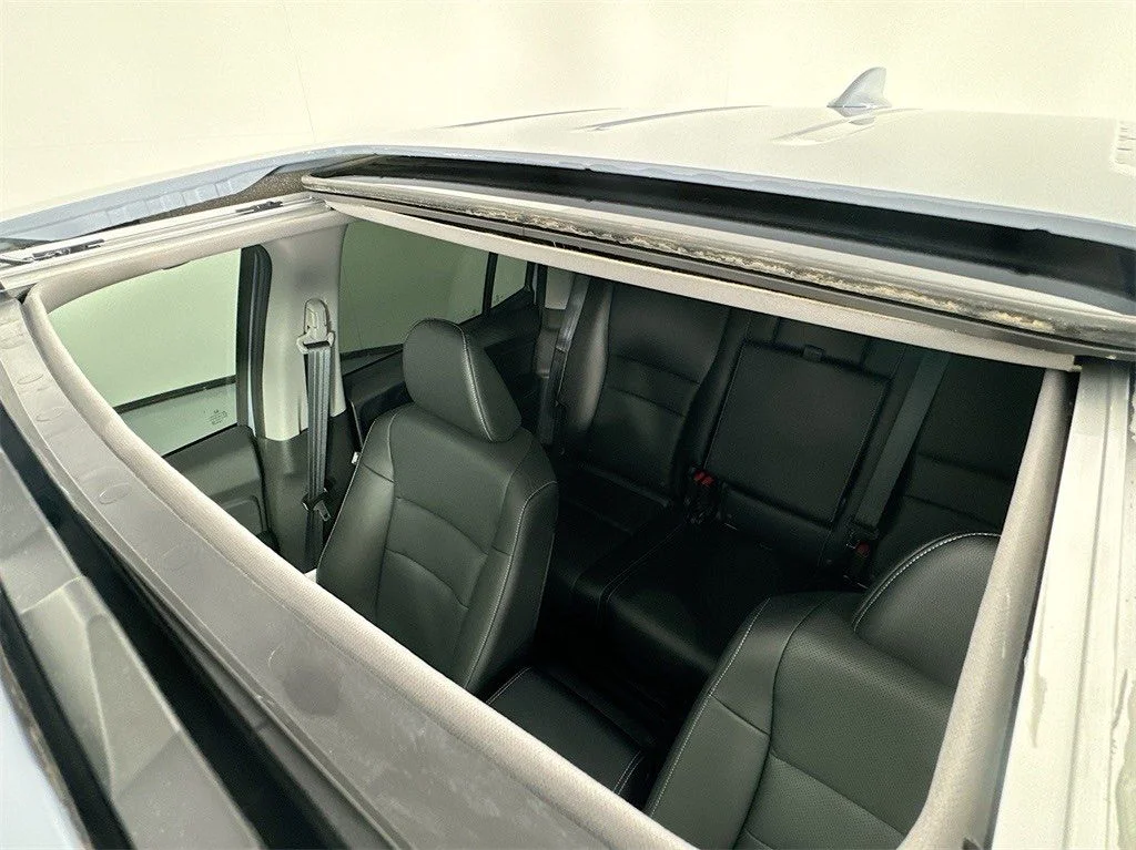 New 2026 Platinum White Pearl Honda RTL image 31