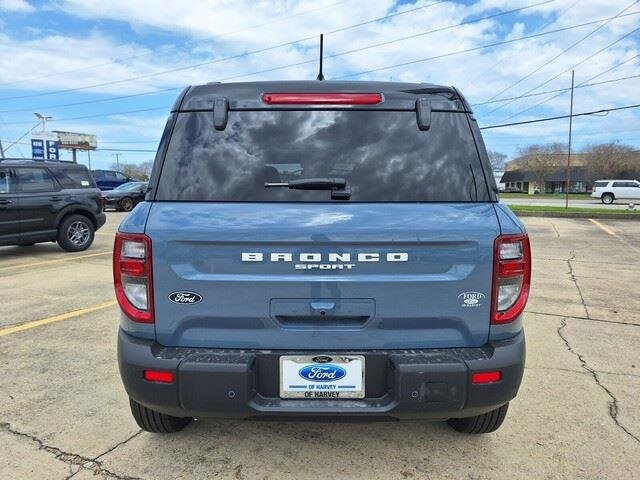 New 2026 Azure Gray Metallic Tri-Coat Ford Outer Banks® image 4