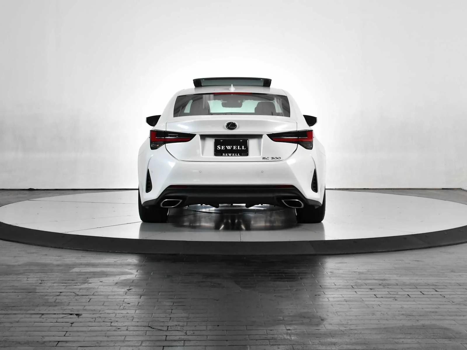 Used 2024 Ultra White Lexus F SPORT image 5