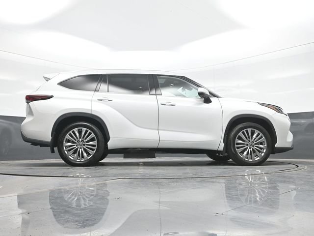 Used 2024 Beige Toyota Platinum image 24