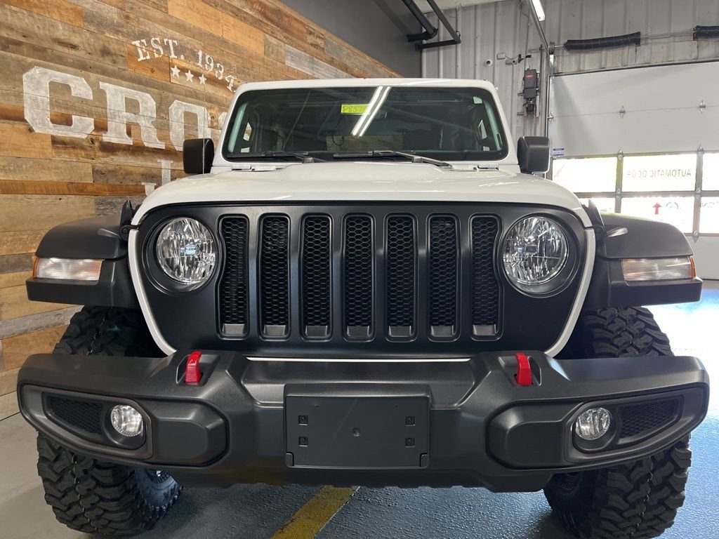 Used 2022 Bright White Clearcoat Jeep Rubicon image 6