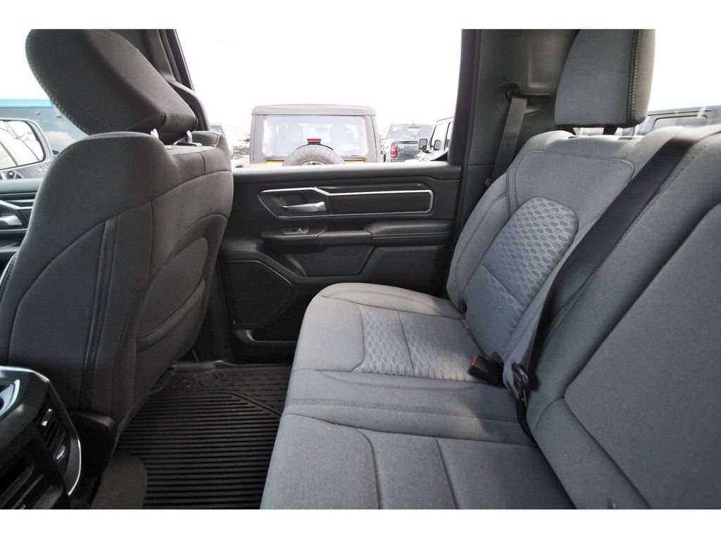 New 2026 Diamond Black Crystal Pearl-Coat Exterior Paint RAM Big Horn/Lone Star image 11