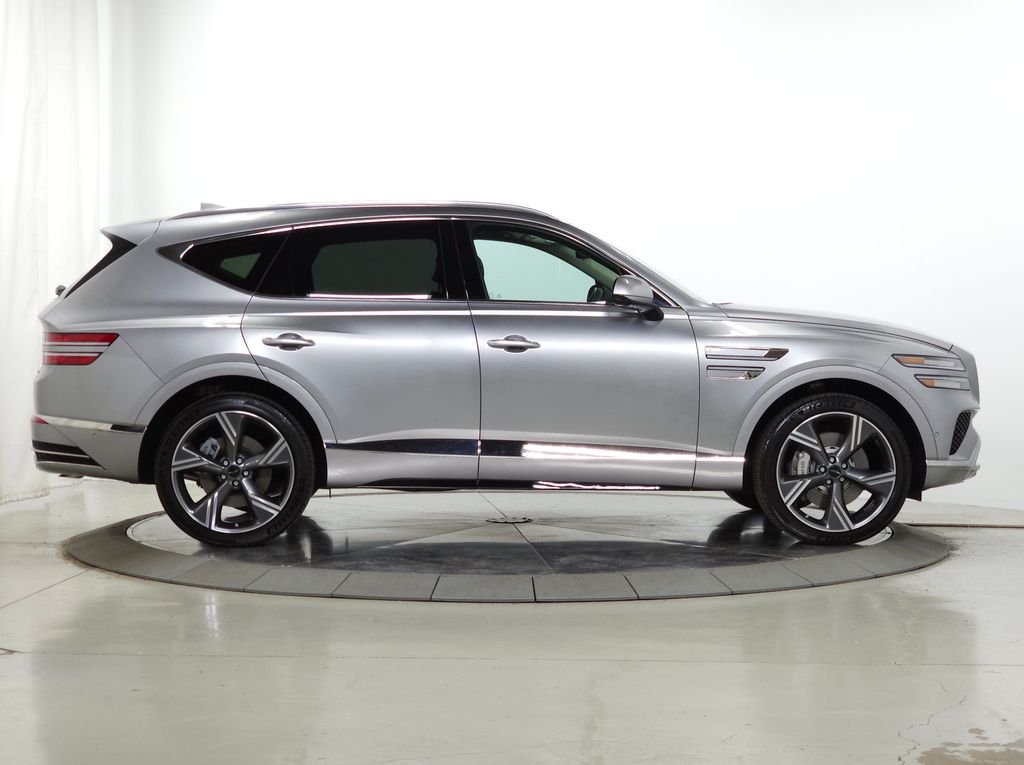 Certified Used 2025 Silver Genesis 3.5T Prestige image 12