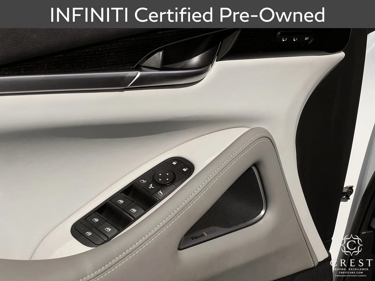 Certified Used 2027 Radiant White Black Obsidian INFINITI AUTOGRAPH image 24