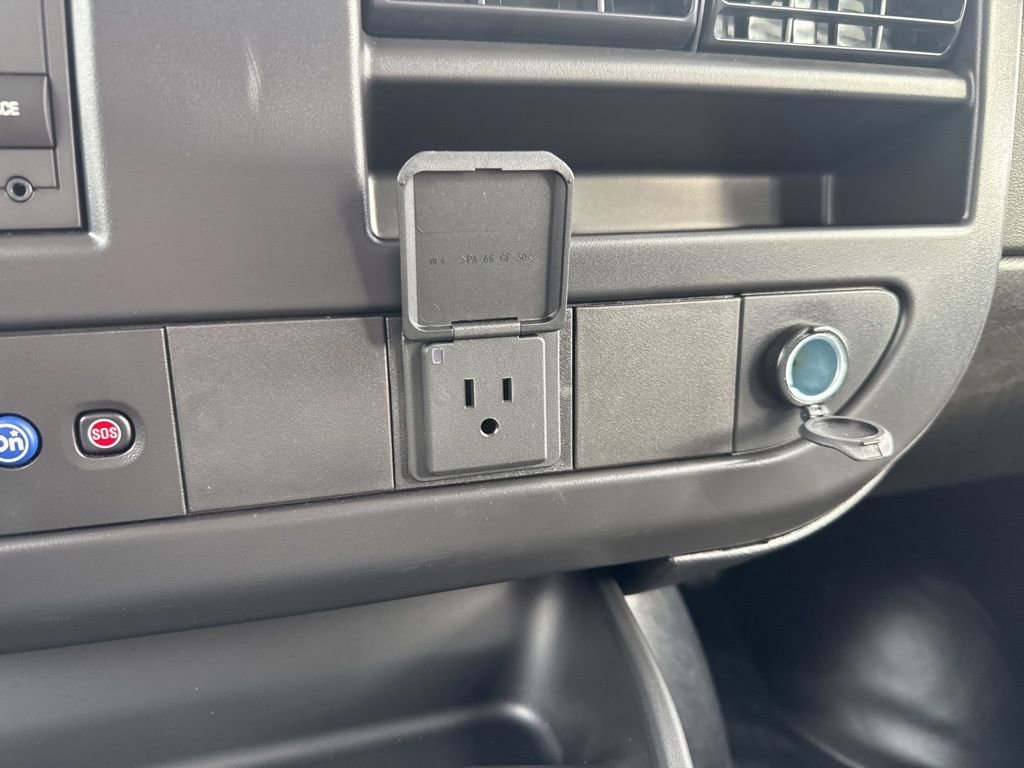 2025 Chevrolet Express Cargo Work Van - Photo 37