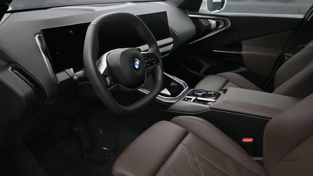 Used 2026 White BMW 30 xDrive image 7