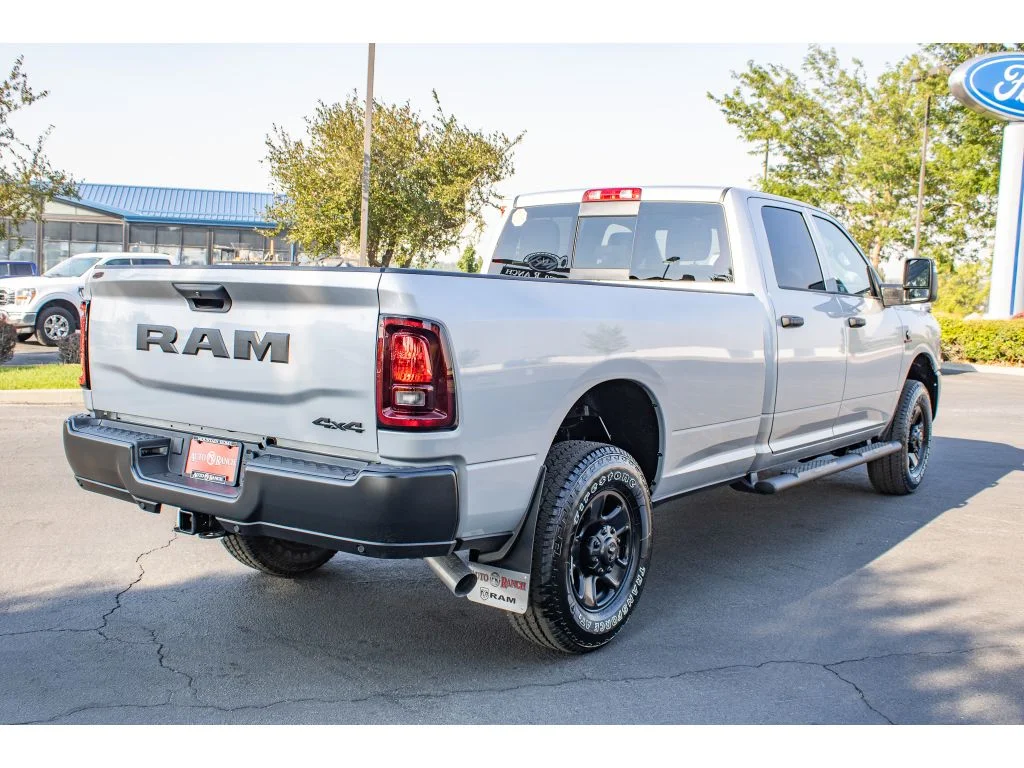 New 2026 SILVER ZYNITH Ram Tradesman image 8