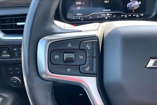 Used 2022 Gray Chevrolet Z71 image 18