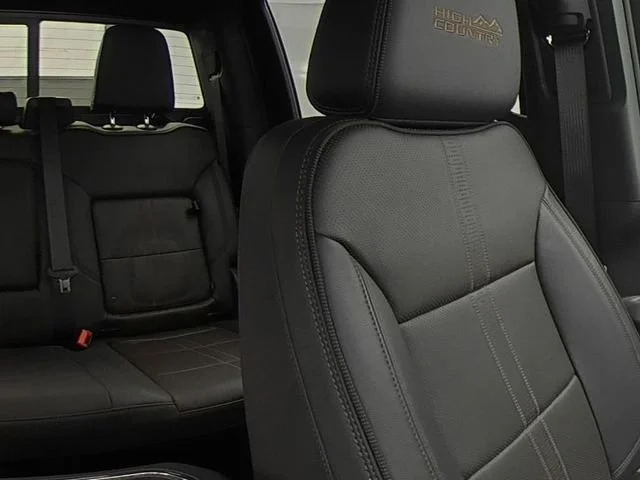 2026 Chevrolet Silverado 1500 High Country - Photo 25