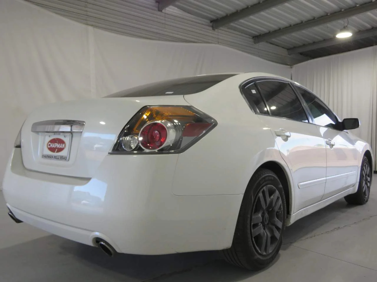 Used 2010 Winter Frost Nissan 2.5 S image 4