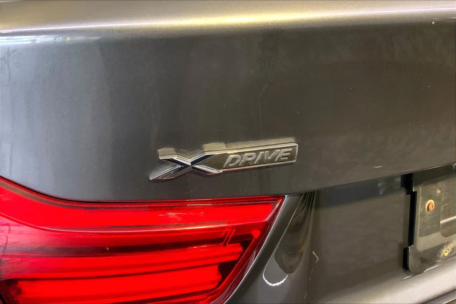 Used 2019 Mineral Grey Metallic BMW 430i xDrive image 35