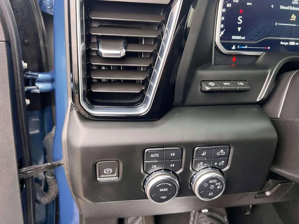 2024 GMC Sierra 2500HD Denali - Photo 30