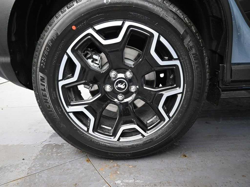 New 2026 Azure Gray Metallic Tri-Coat Ford Outer Banks® image 30