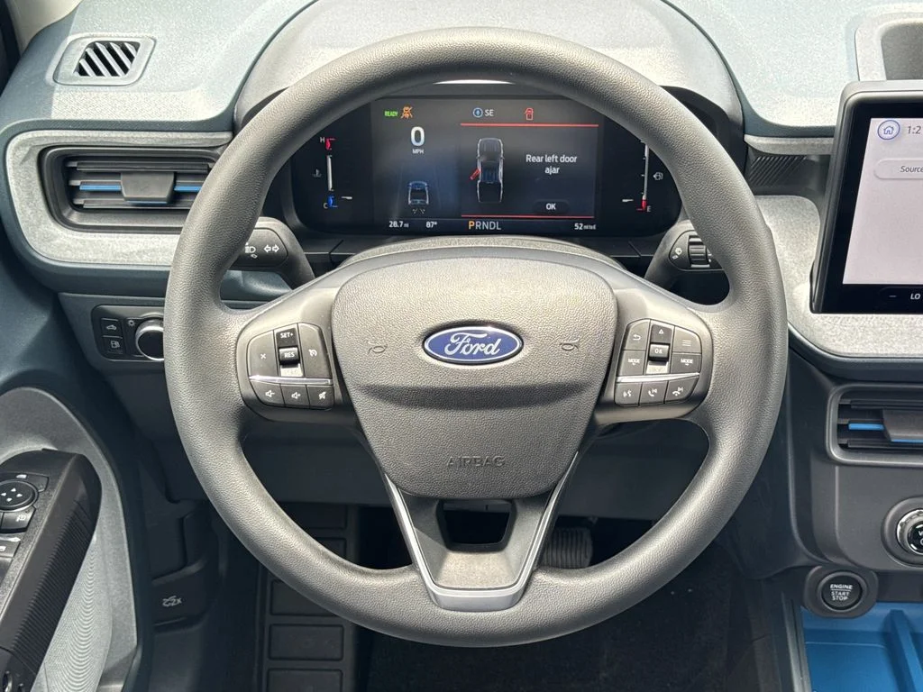 New 2026 Carbonized Gray Metallic Ford XLT image 23