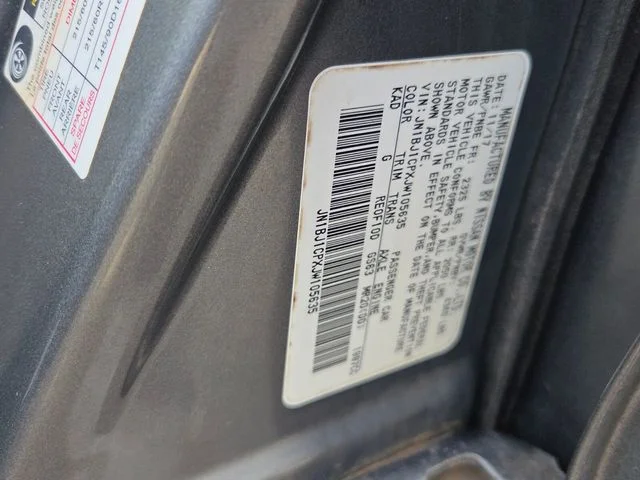 Used 2018 Gray Nissan S image 6