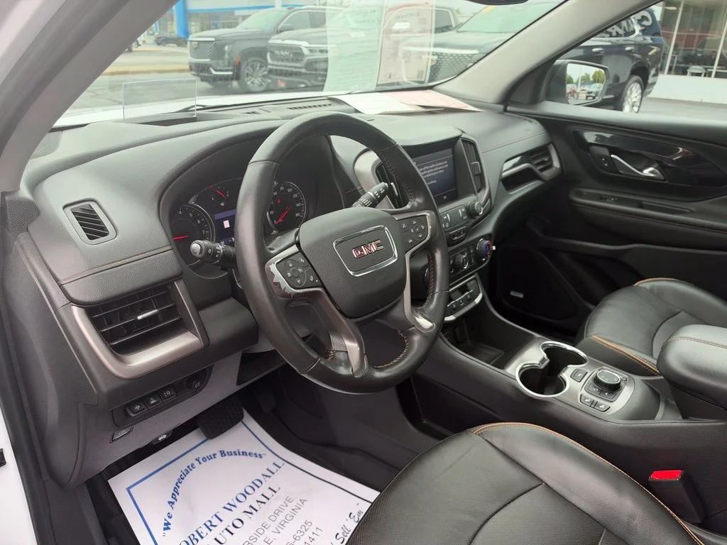 Used 2022 WHITE FROST TRICOAT GMC AT4 image 15