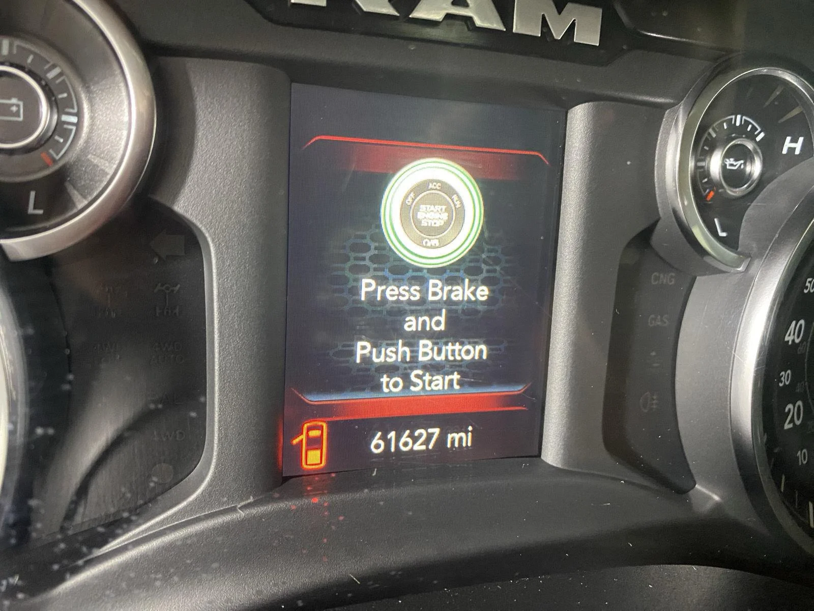 Used 2019 Granite Crystal Metallic Clearcoat Ram Big Horn/Lone Star image 21