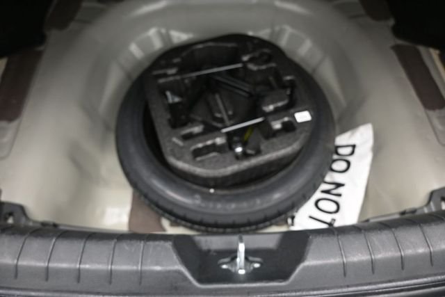 Used 2025 Gray Kia LXS image 14