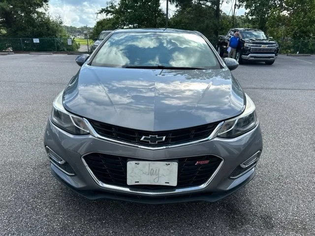 Used 2018 SATIN STEEL METALLIC Chevrolet LT image 8