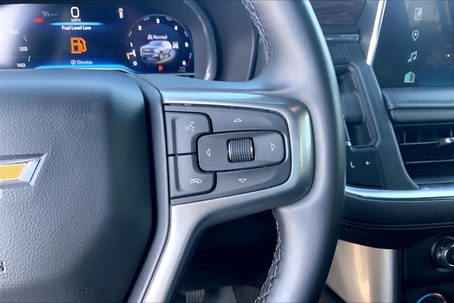 Used 2024 Summit White Chevrolet LT image 49