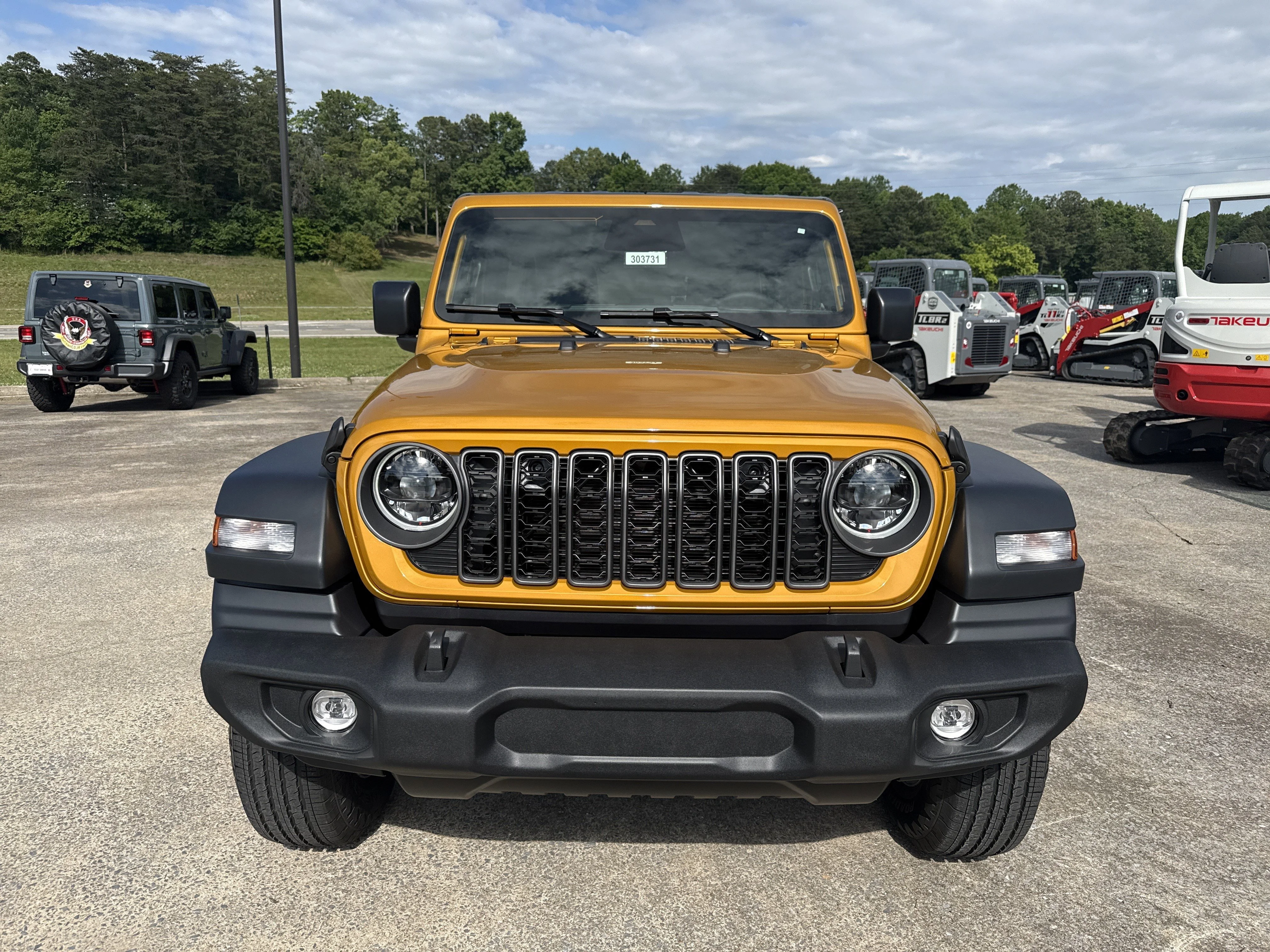 New 2026 Goldilocks Jeep Sport S image 2