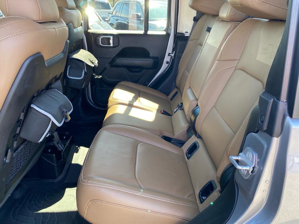 Used 2020 Billet Silver Metallic Clearcoat Jeep Rubicon image 23