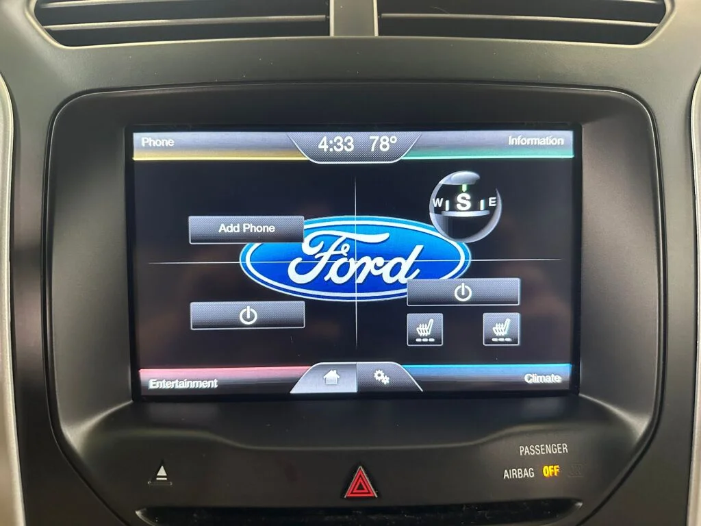2014 Ford Explorer XLT - Photo 12