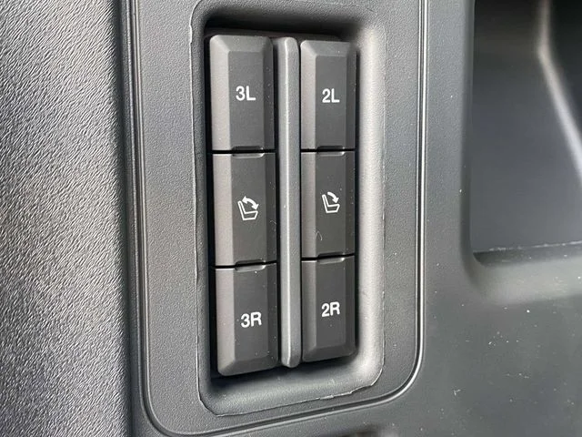 New 2026 Star White Metallic Tri-Coat Ford Active image 10