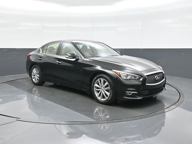 2014 INFINITI Q50 Premium AWD's photo