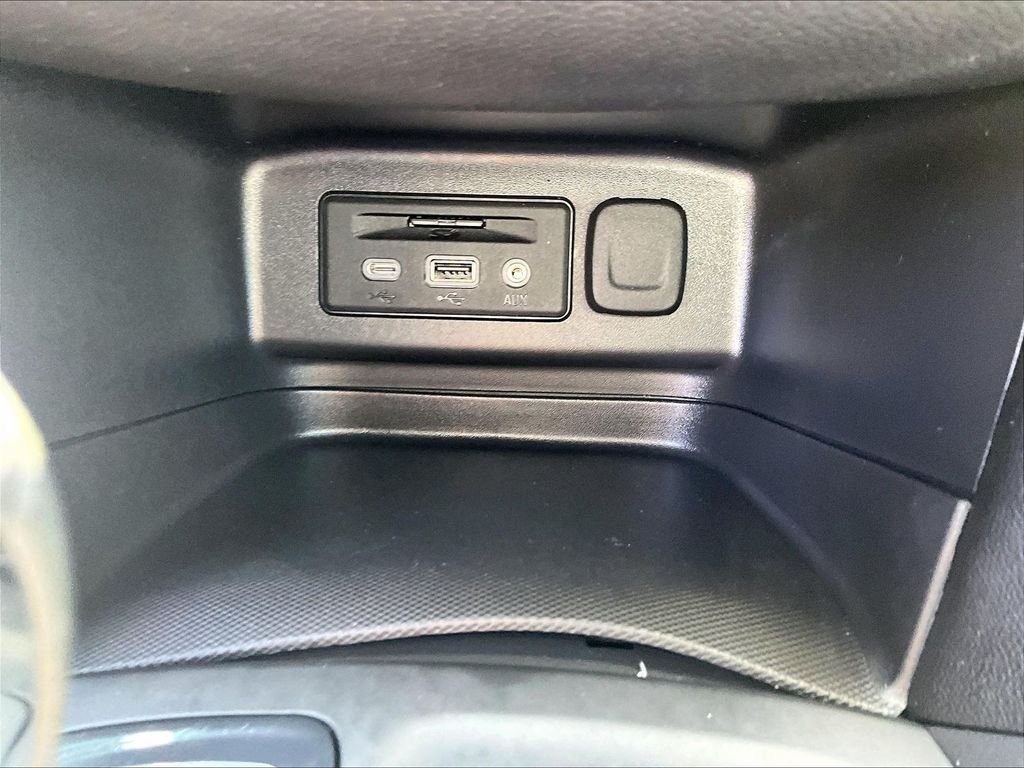 Used 2023 Mosaic Black Metallic Chevrolet RS image 27