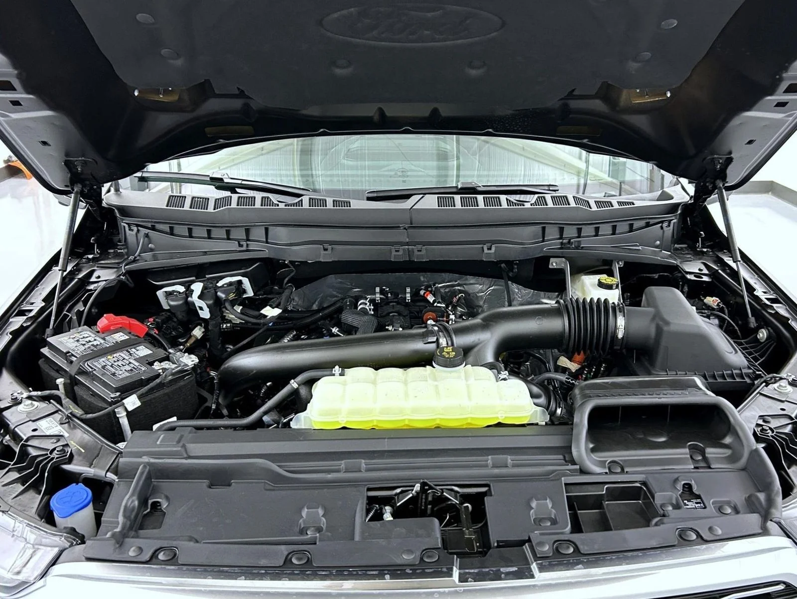 New 2026 Black Ford Platinum image 26