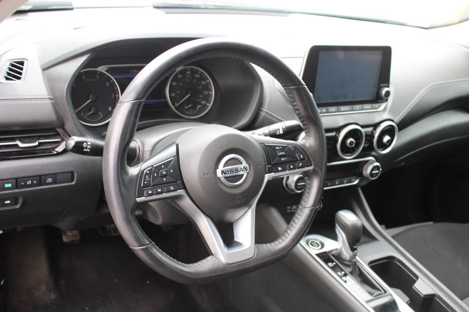 Used 2020 Gun Metallic Nissan SV image 8