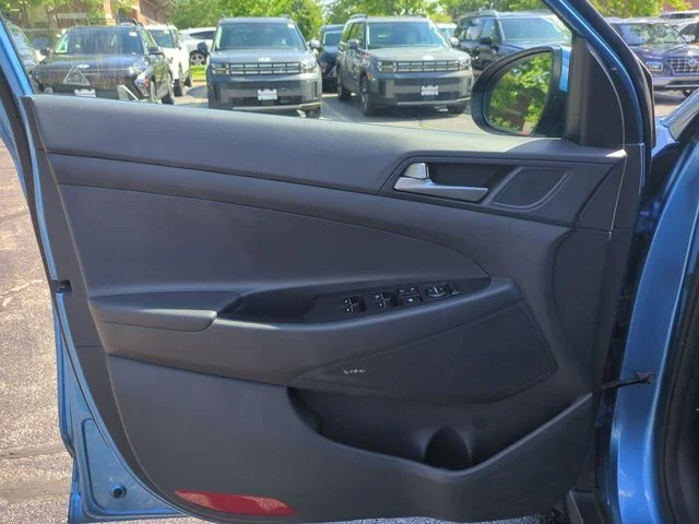 Used 2018 Blue Hyundai Limited image 12