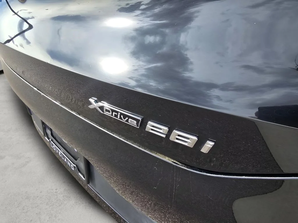Used 2023 Jet Black BMW xDrive28i image 10