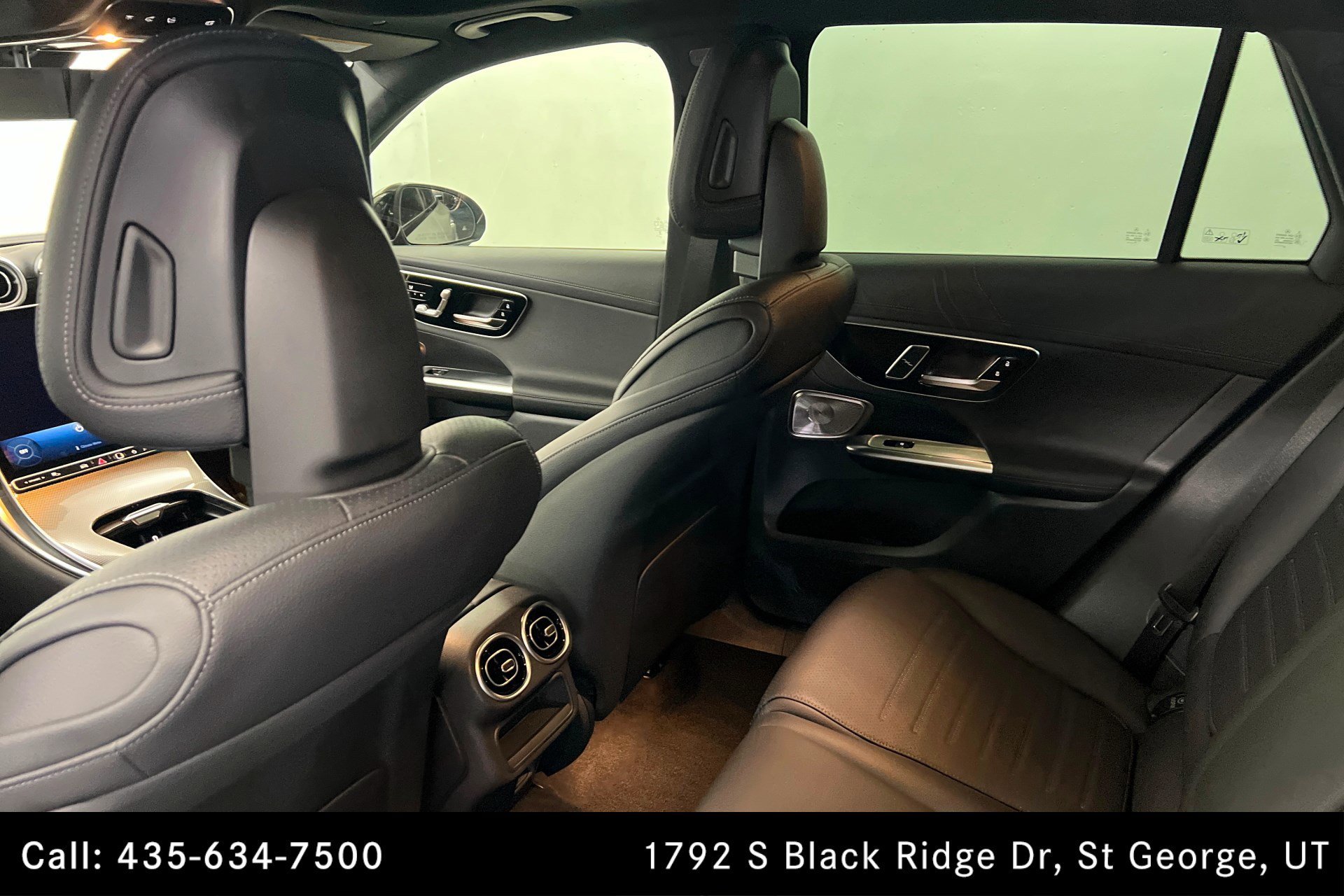 Certified Used 2026 MANUFAKTUR Alpine Grey Mercedes-Benz GLC 300 image 20